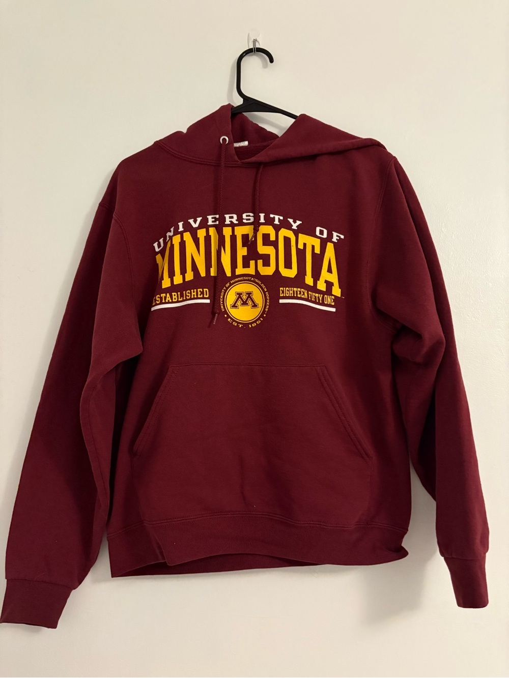 University of Minnesota Maroon Hooded Sweatshirt Size Small